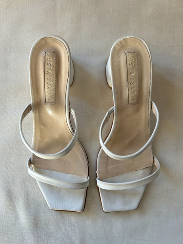 Sandalias Blancas - Justa Osadía - Talle 37 (Usado)