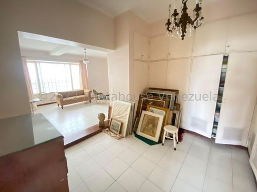 Imagen 10 de 15 de Elisa Erebrie Vende Casa Altamira 0412.019.92.69 Código: 22-24984