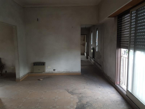 Imagen 6 de 11 de Edificio Comercial - Lanús Oeste