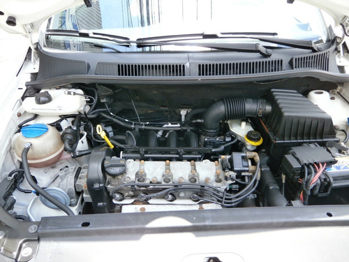 Volkswagen Fox 1.6 Comfortline Total Flex 5p