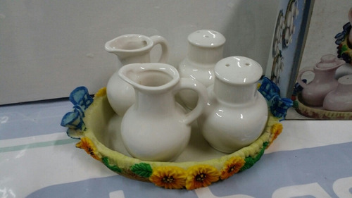 Imagem 2 de 3 de Conjunto 5 Peças Cozinha Louça