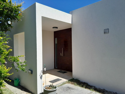 Oportunidad. Casa Venta 3 Dorm- Santa Teresa, Villanueva