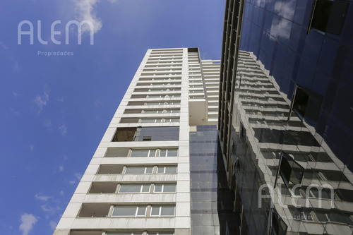 Platinvm Residences
