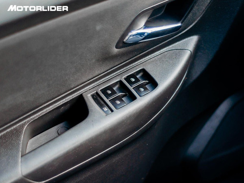 Imagen 13 de 15 de Chevrolet Spin 1.8 Ltz 7pza Ex Full| Permuta / Financia
