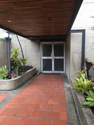 Imagen 2 de 14 de Apartamento De 105m2 En Venta En Caurimare.