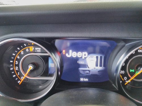 Imagen 12 de 15 de Jeep Gladiator Overland 3.6l At8 4x4 Entrega Inmediata Fp