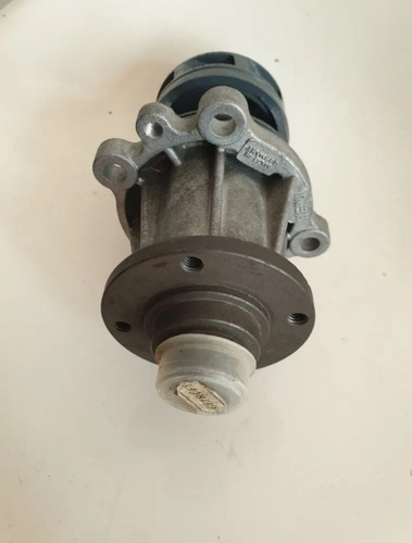 Bomba De Agua Bmw 318i Marca Hepu. Alemana Original. Oferta.