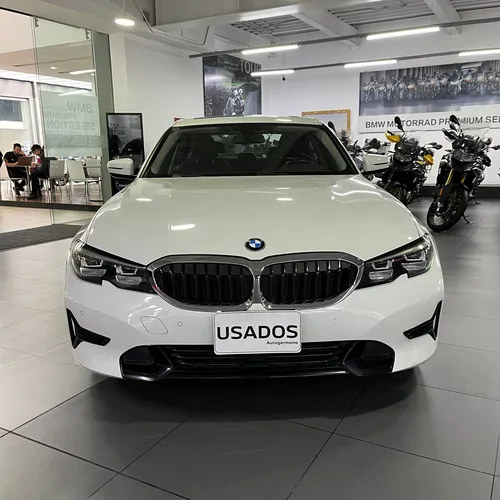 BMW Serie 3 2.0 320i F30 Sportline