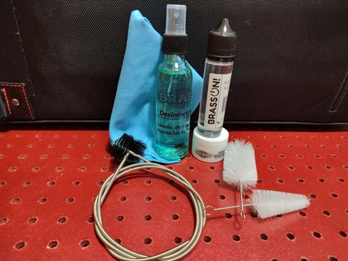 Kit De Limpieza De Trompeta (Usado)