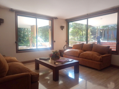 Arriendo Departamento 3d + 3b + Servicio En El Golf .