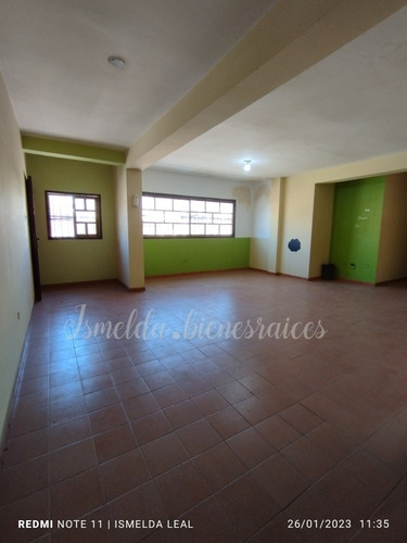 Imagen 7 de 11 de Galpón Con Apartamento En El Centro De Cagua En Venta