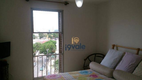 Apartamento Com 4 Dormitórios Com Cozinha E Área De Serviço Ampla. - Ap2343
