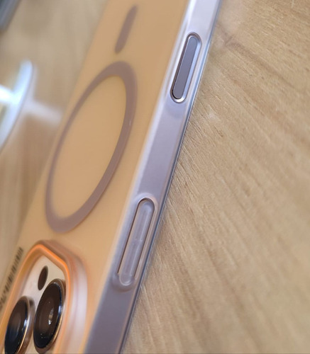 Capa Para iPhone 16 Pro, Max Magsafe Fosca Desert Titanium