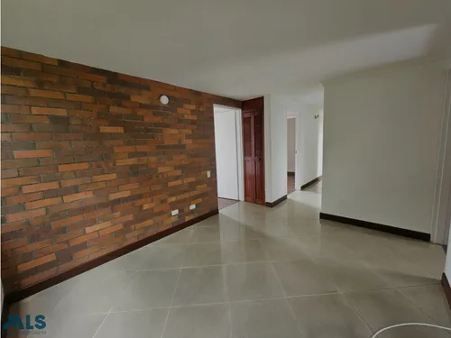 Amplios Espacios Y Excelente Ubicacion(mls#255253)