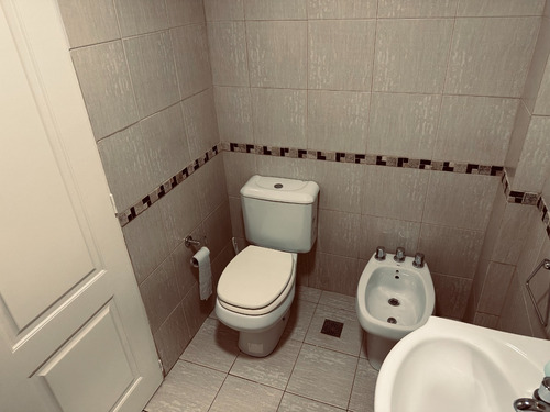 Imagen 14 de 20 de Excelente Semipiso Con Servicios La Plata - Plaza Paso By Lofter