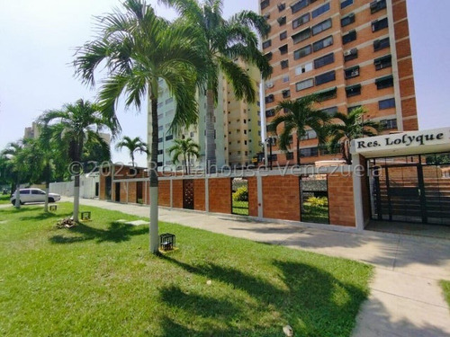 Apartamento En Venta En Base Aragua Zona Norte Con Pozo De Agua Gas Directo Seguridad 24 Hora Invierta Seguro Edificio De Reciente Data Nela 24-6556 