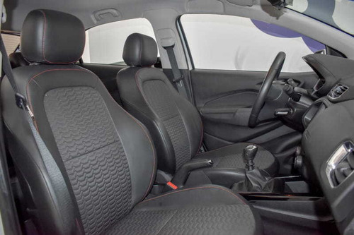 Imagem 9 de 15 de Chevrolet Onix 1.4 Mpfi Ltz 8v Flex 4p Mec 2017