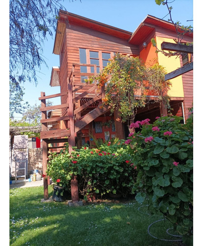 Venta De Casa Con Estudio Independiente Metro Ciudad Del Niñ