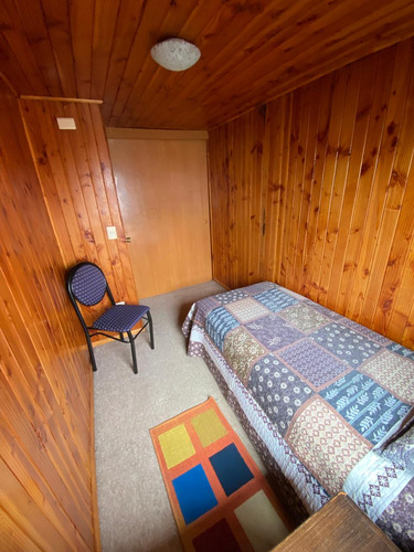 Arriendo Departamento Interior Amoblado.