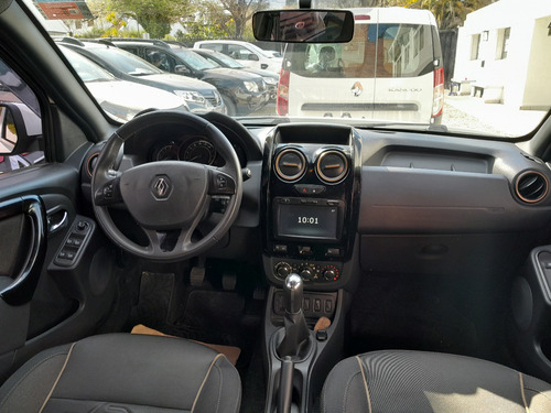 Imagen 6 de 10 de Renault Duster Privilege 1.6 16 V Año 2018 Con 39600 Kms