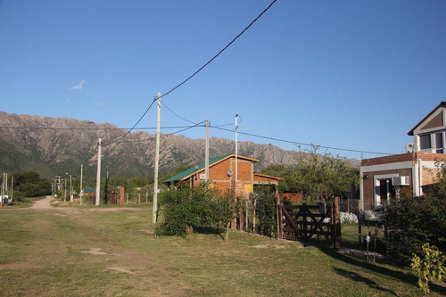 Imagen 5 de 8 de Dueño Vende Terreno En Cortaderas Desmalezado Y Alambrado.