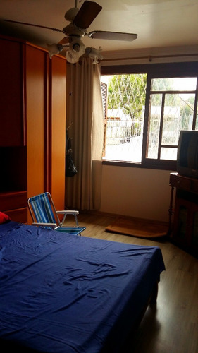 Imagem 2 de 15 de Casa Dois Pisos Com 3 Dormitórios - 4387