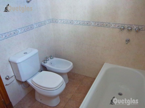 Alquiler Dúplex Con Patio Y Garaje En Villa Dominico