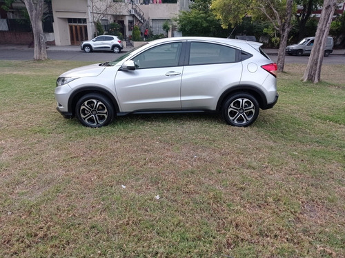 Imagen 5 de 15 de Honda Hr-v 2016 1.8 Lx 2wd Cvt Automotores Lopez Hnos
