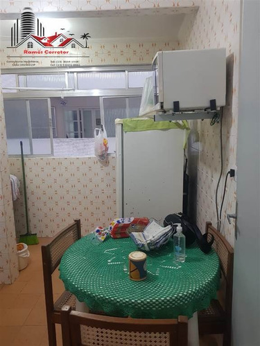 Imagem 7 de 10 de Apartamento À Venda No Primeiro Andar Com 1 Dormitório Na Vila Guilhermina Em Praia Gande Sp. - Rrc145