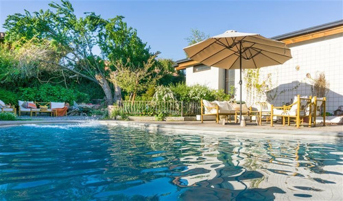 Imagen 1 de 30 de Casa En Venta De 4 Dormitorios En La Reina