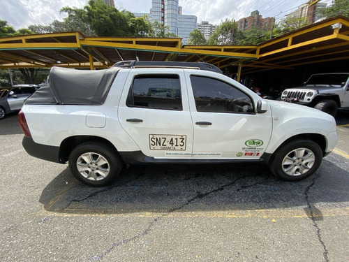 Imagen 7 de 14 de Renault Duster Oroch Modelo 2017
