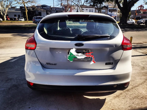 Imagen 5 de 10 de Ford Focus Iii S