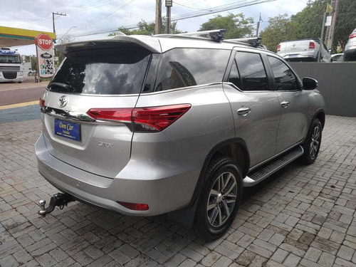 Imagem 7 de 15 de Toyota 2.8 Srx 4x4 7 Lugares 16v Turbo Intercooler Diesel 4p