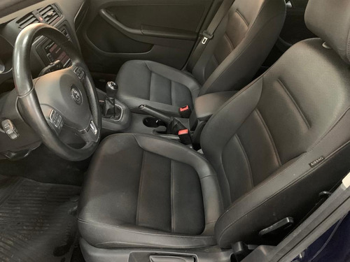 Vw Vento Luxury 2.5 Mt Impecable, Muy Cuidado, Única Mano
