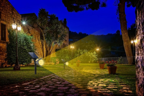 Focos Solares Led Impermeables Para Exterior