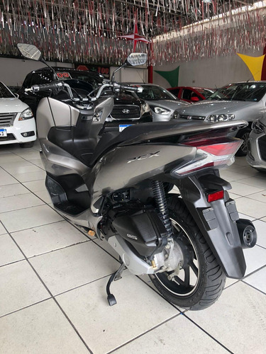 Imagem 7 de 8 de Honda Pcx 150 Gasolina Cvt
