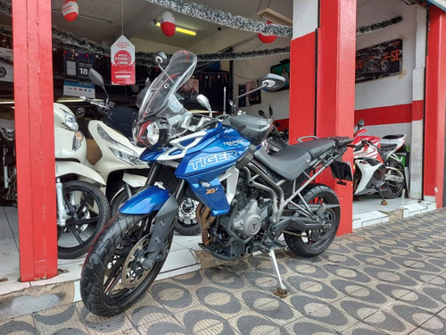 Triumph Tiger 800 Xrx