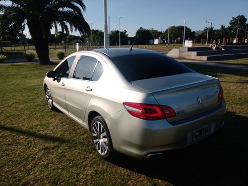 Imagen 6 de 15 de Peugeot 408 2016 1.6 Feline Hdi 115cv