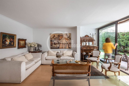 Lindo E Impecable Dpto Con Jardin Y Piscina Propia