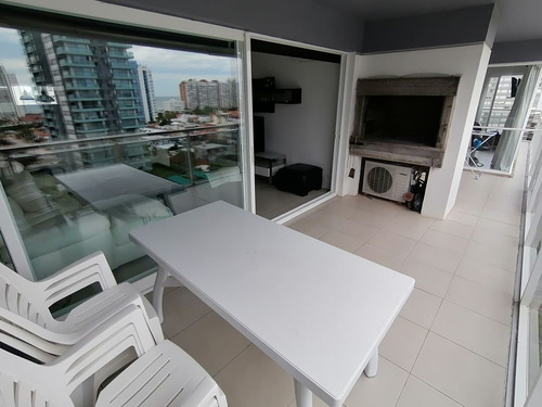 Venta De Apartamento 3 Dormitorios En Punta Del Este