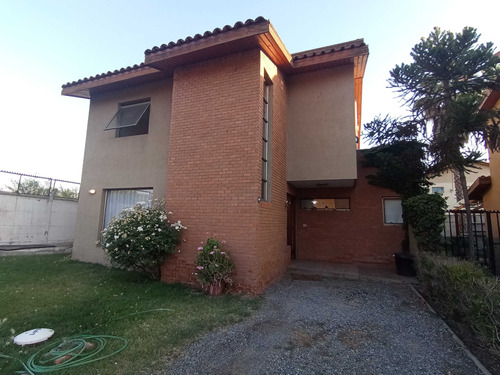 Casa En Exclusivo Condominio Linderos Buin (22356)