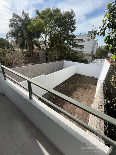 Monoambiente Con Balcon En Venta - Primer Piso - Lomas De Zamora