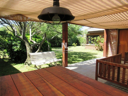 Casa En Venta En Península.- Ref: 2663