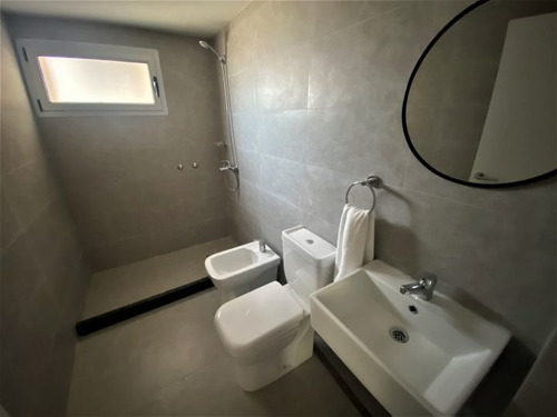 Imagen 6 de 7 de Venta Apartamento 2 Dormitorios, 01 Del Centro