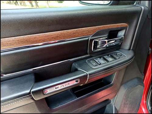Imagen 14 de 25 de Ram 1500 Laramie Hemi 5.7 V8