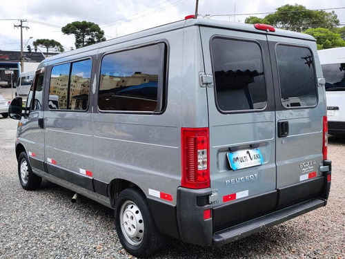 Peugeot Boxer 17 Lugares 2012