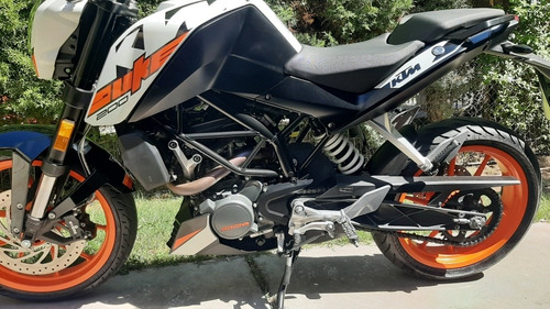 Imagen 3 de 8 de Ktm Duke 200