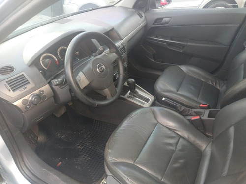 Imagem 3 de 10 de Gm Vectra