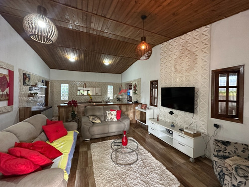 Chácara Com 2 Casas Com Lago Antes Do Centro De Ibiúna - Código 2112 - R$ 640 Mil