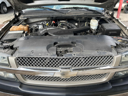 Chevrolet Suburban A Tela Aa At